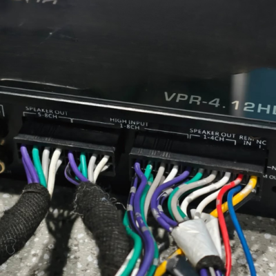 Kinh nghiệm độ ampli ô tô Venom VPR 4.12HD chính hãng