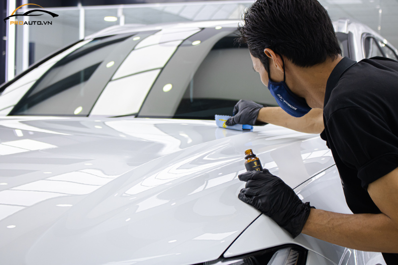 Phủ ceramic ô tô – Chăm sóc xe detailing