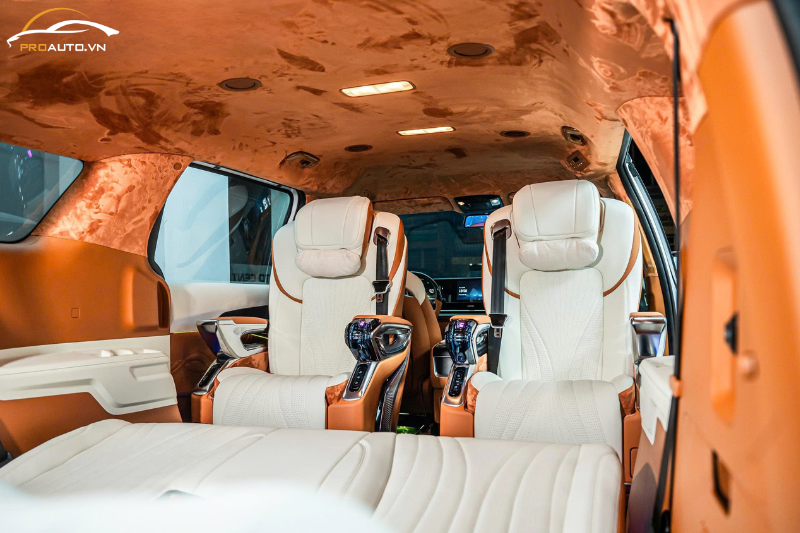 Độ Mercedes limousine 16 chỗ gói thương gia