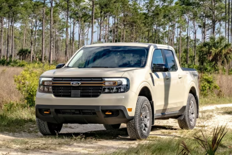 Ford ra mắt bán tải điện giá rẻ