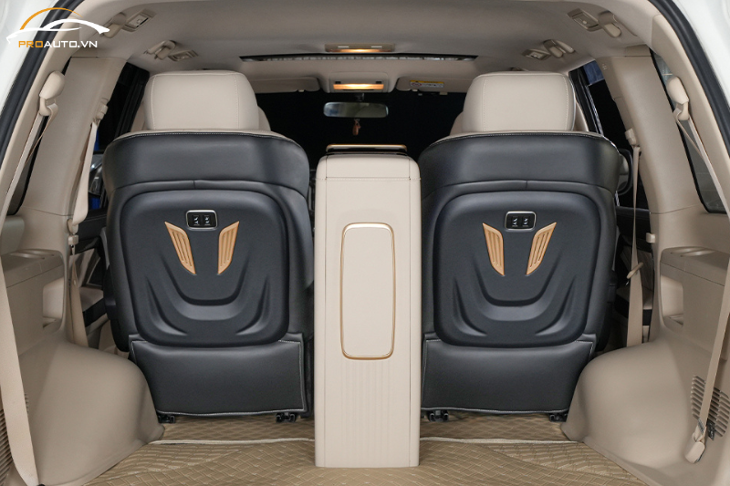 Hongyi SUV Throne 2.0 sở hữu thông gió, sưởi ấm, massage khí nén