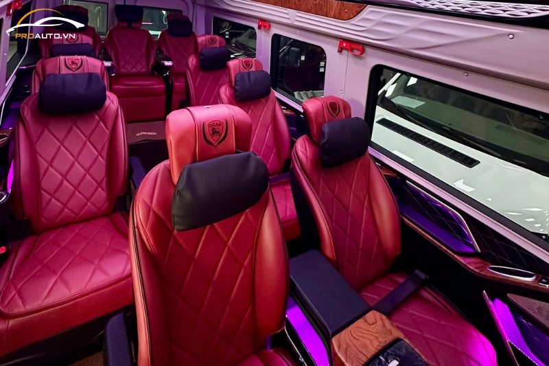Nâng cấp limousine 16 chỗ với bọc da ghế